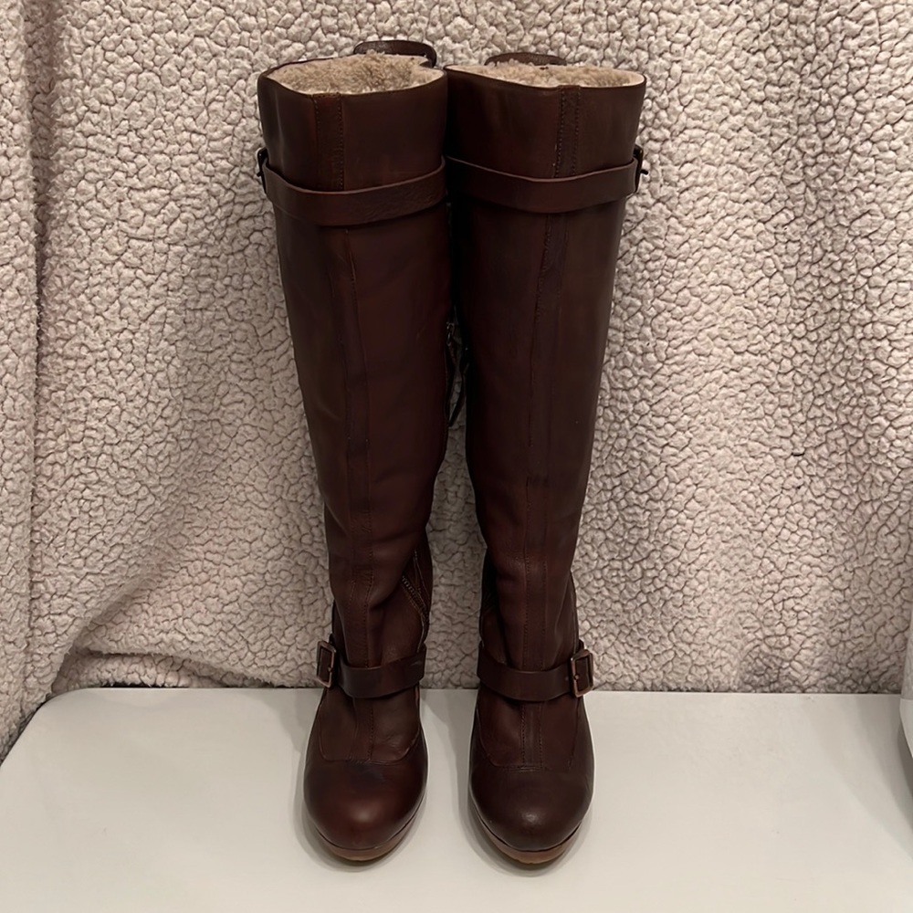 RARE UGGS !!! Italian Collection Hand made in Italy 9.5M Womens Tall Boots